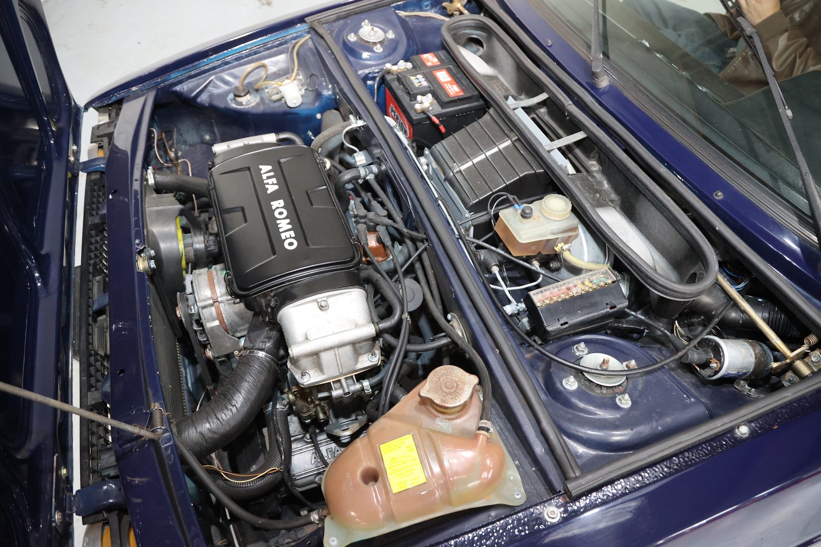 Alfasud Sprint Veloce boxer engine bay